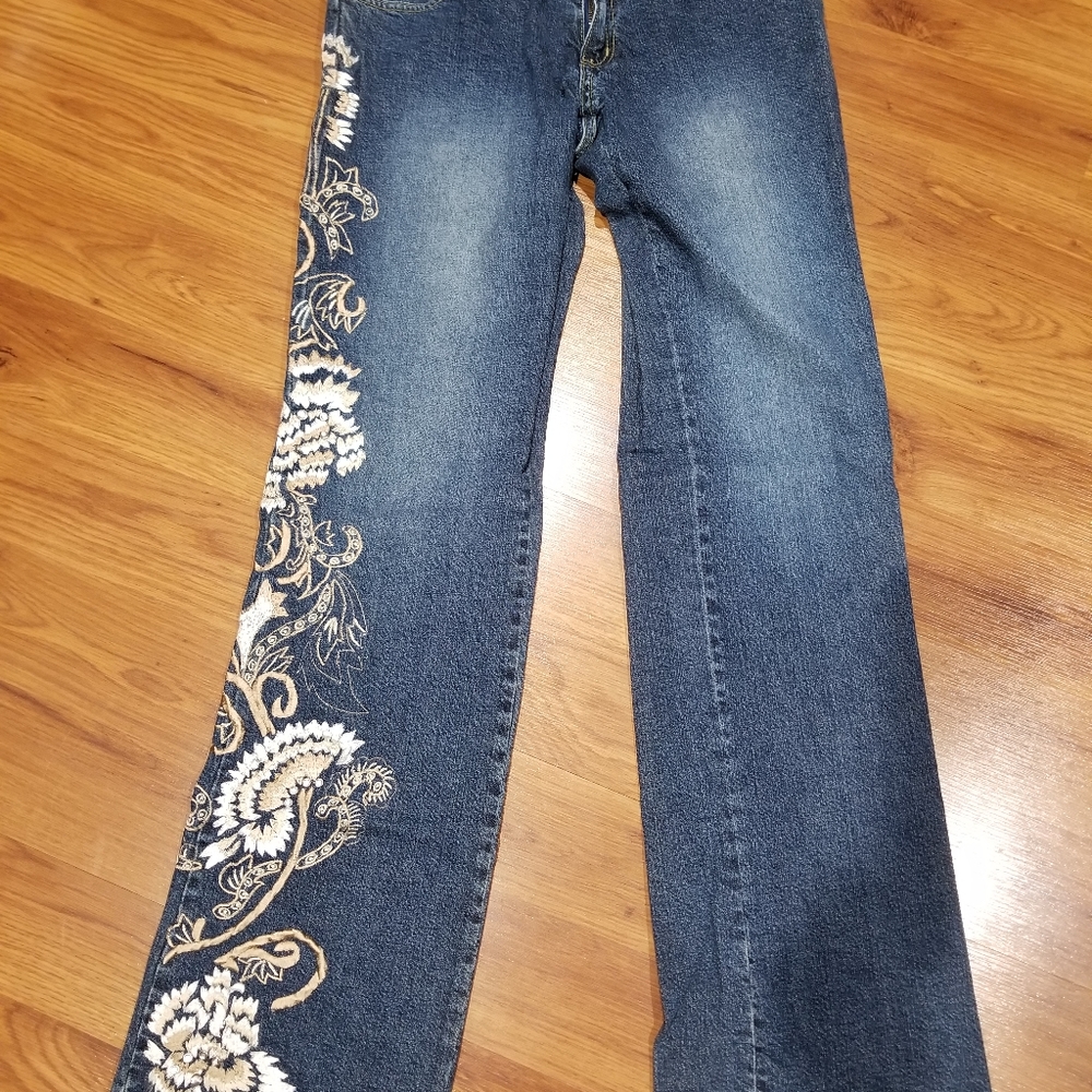 Vanity collection embroidered jeans